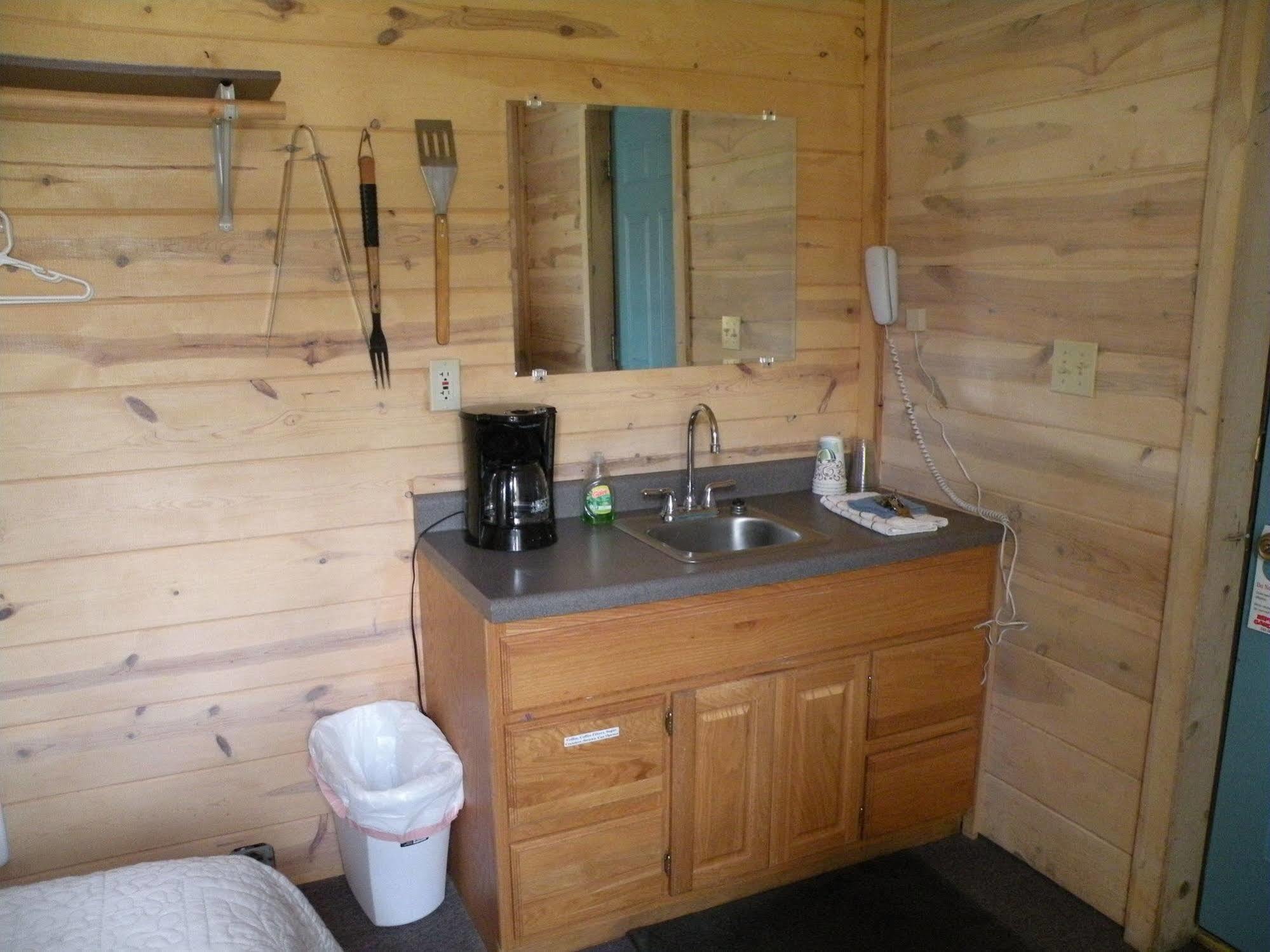 Gold Camp Cabins Custer Exterior foto